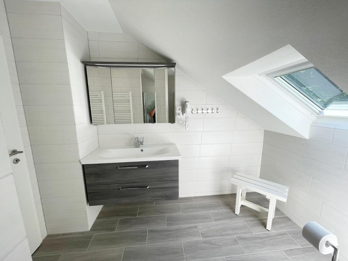 Mit Balkon Direkt Am Wald Und Wanderweg, Ruhe Pur, Dg Apartment Bad Sachsa